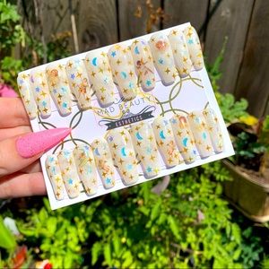 ✨👼HEAVENLY👼✨ PRESS ON NAILS